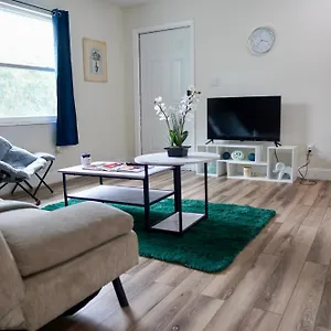Jay's Cozy Escape Tampa